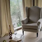 Endless Green, Hidden Gem In The Mountains * Artemisia