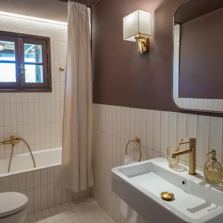 Endless Green, Hidden Gem In The Mountains * Artemisía