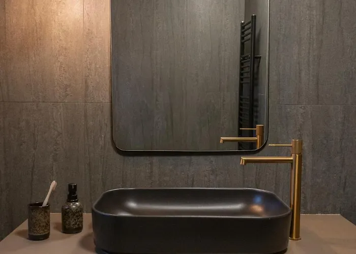 Endless Green, Hidden Gem In The Mountains * Artemiszía