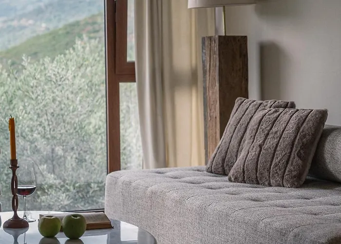 Endless Green, Hidden Gem In The Mountains Willa Artemisía