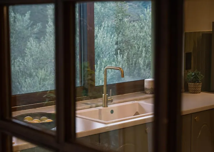 Villa Endless Green, Hidden Gem In The Mountains Artemiszía