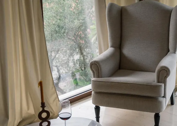 Endless Green, Hidden Gem In The Mountains * Artemisía