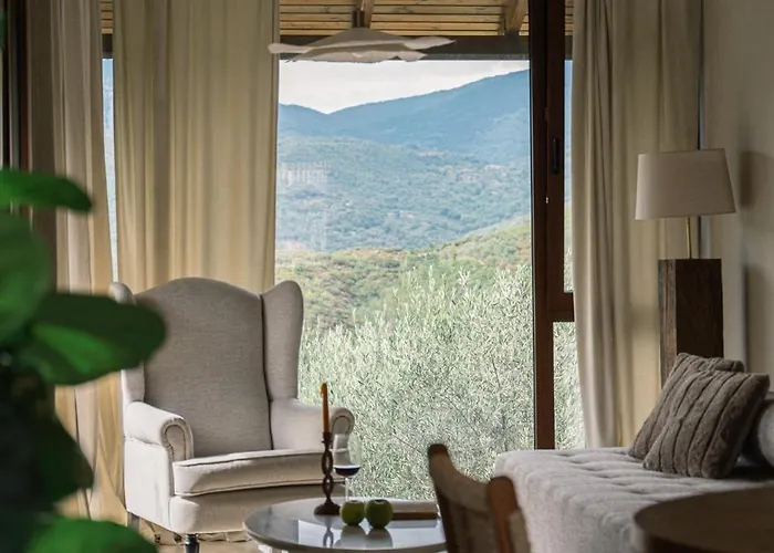 Willa Endless Green, Hidden Gem In The Mountains