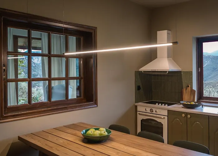 Endless Green, Hidden Gem In The Mountains * Artemisía